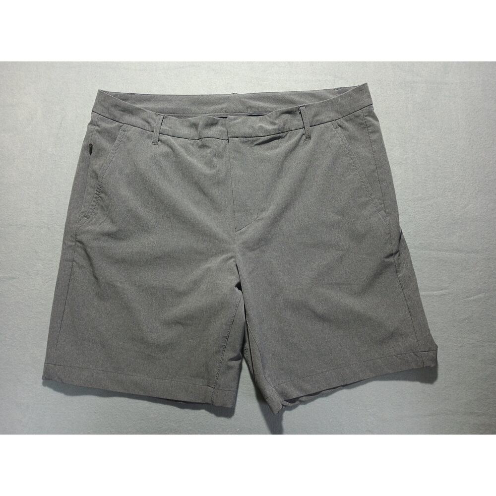 All In Motion Mens Gray Golf Hiking Shorts Sz 38 Stretch Performance Zip Pocket